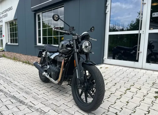 Triumph Speed Twin 900